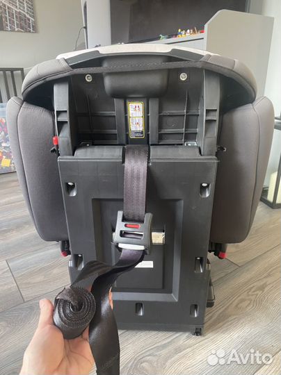 Детское автокресло CAM 9 до 36 кг isofix