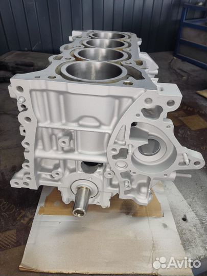 Блок Тойота Камри 40 2.4 бу 2AZ