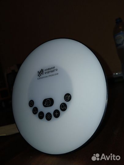 Умные настольные часы