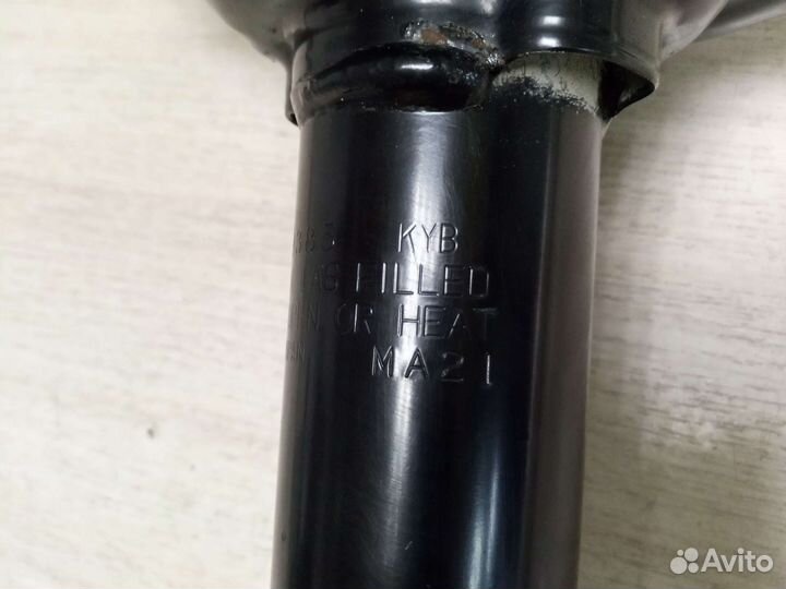 Перед прав стойка Субару XV