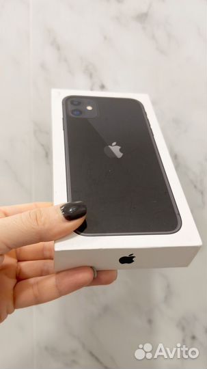 iPhone 11, 64 ГБ