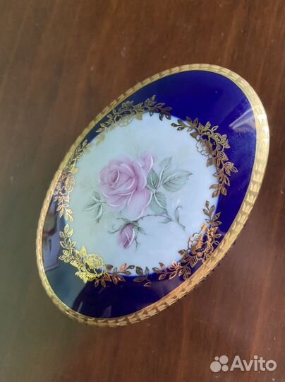 Шкатулка фарфоровая для украшений