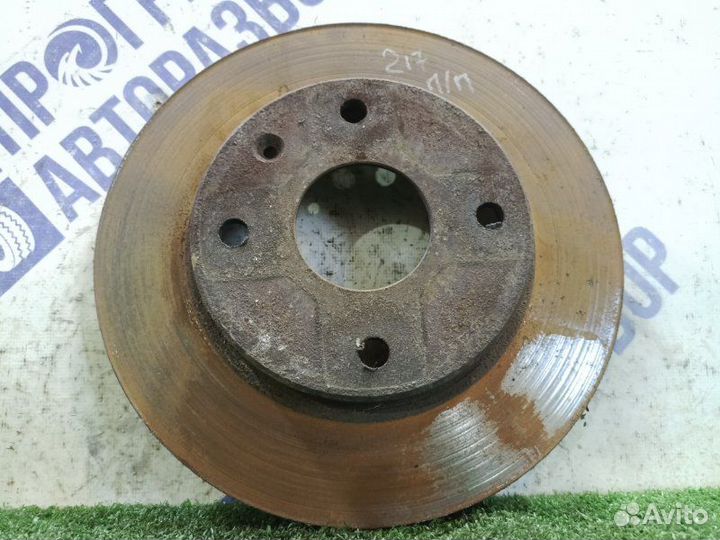 Тормозной диск передний правый Chevrolet Lacetti