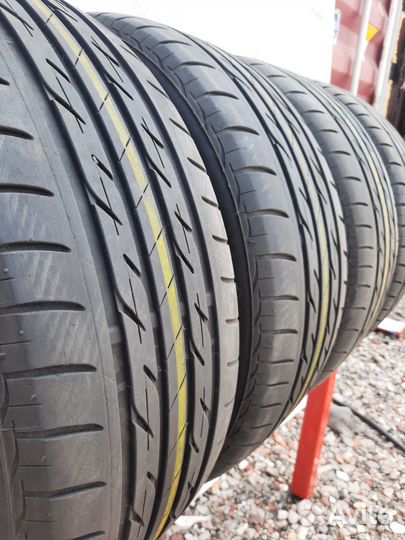 Bridgestone Nextry Ecopia 215/55 R17