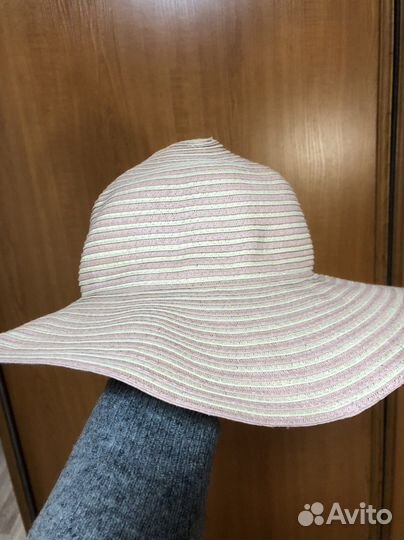 Шляпа женская H&M