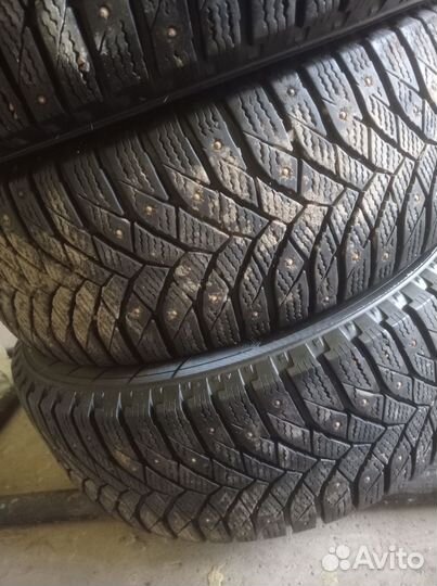 Triangle IceLink Trin PS01 215/60 R16 99T