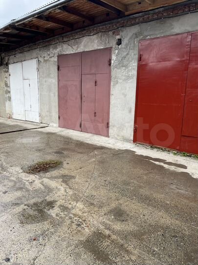 Гараж, > 30 м²