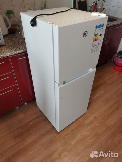 Холодильник Hi