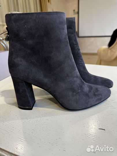 Ботильоны замша новые