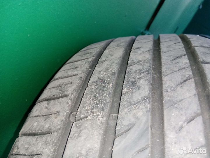 Kumho Ecowing ES31 205/55 R16