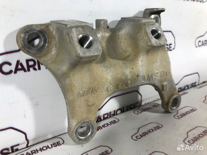 Кронштейн двигателя передний левый Honda Crv 2.0