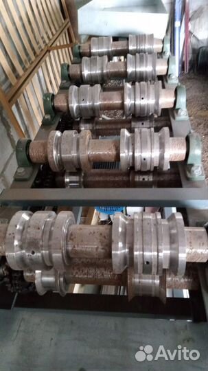 Металло-штакетный станок