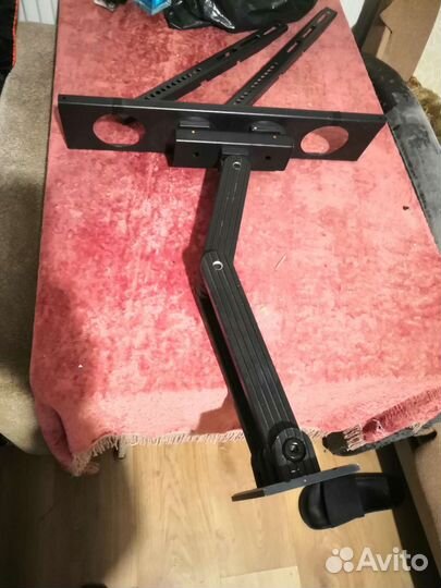 Кронштейн для телевизора на стену