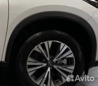 Накладка переднего правого крыла T33 Nissan X-Trail