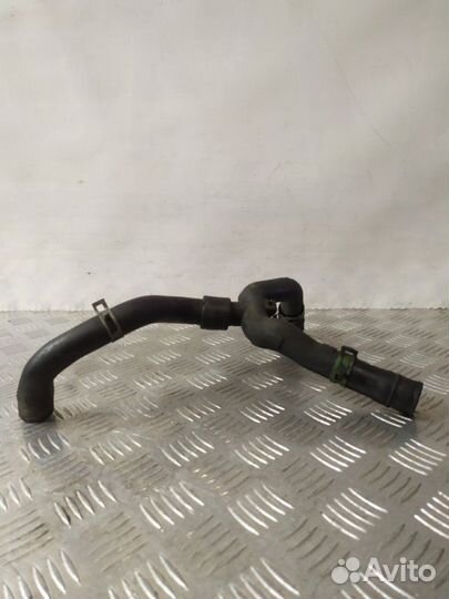 Трубка охлаждающей жидкости пластиковая Ford Focus