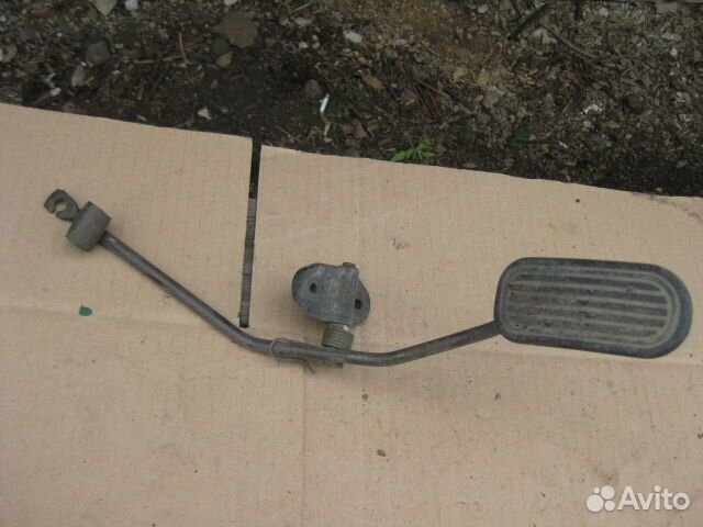 Педаль газа Toyota Corolla (91-02 года) AE100, AE1