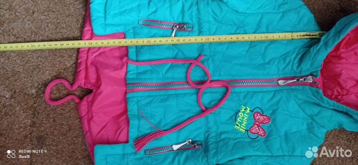 Куртка весенняя для девочки на 2-4 года