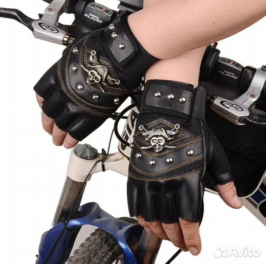 Перчатки без пальцев мужские