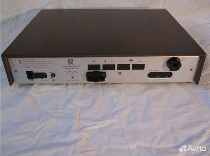 Тюнер Радиотехника т 101