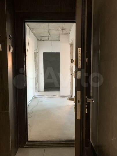 3-к. квартира, 70,4 м², 8/8 эт.