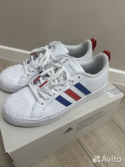 Кроссовки adidas