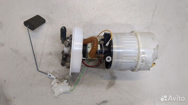 Насос топливный электрический Volvo S40 2004, 2008