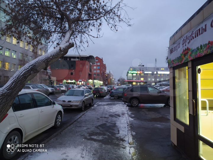 Торговая площадь, 16 м²