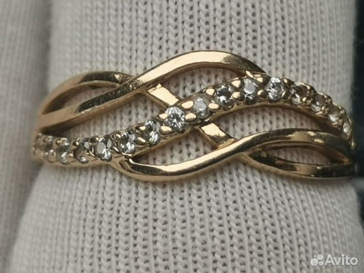 Золотое кольцо 585 пробы массой 1,74 грамма (Р17,5