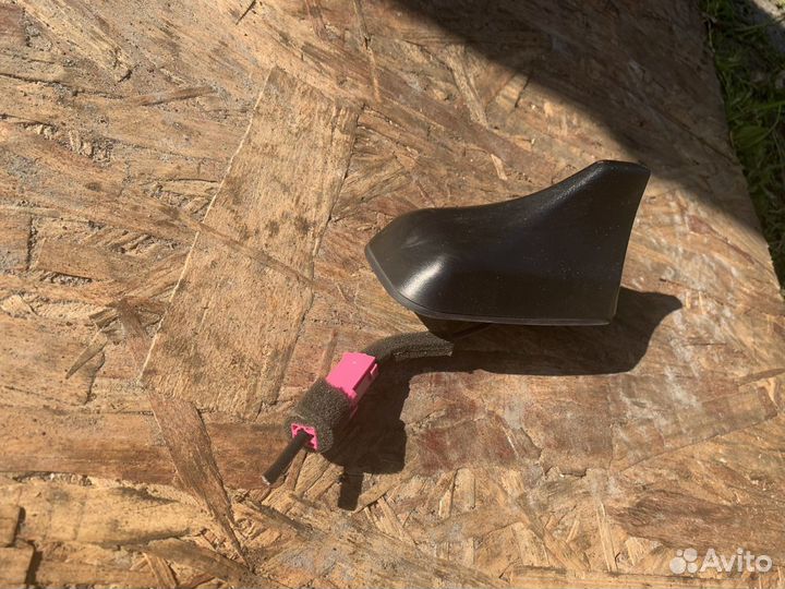 Subaru tribeca плавник антенна