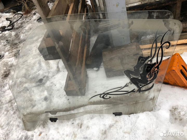 Faw 1031.1041.1051 стекло б.у