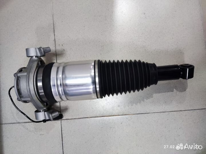 Пневмоамортизатор Cayenne Touareg 95 83 580 1900