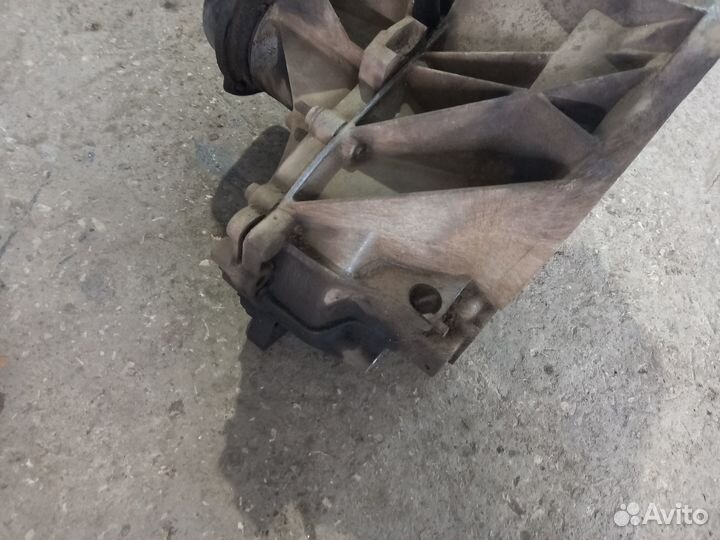 МКПП Ford Focus 2006 1.6 (3M5R7002ND) hxda