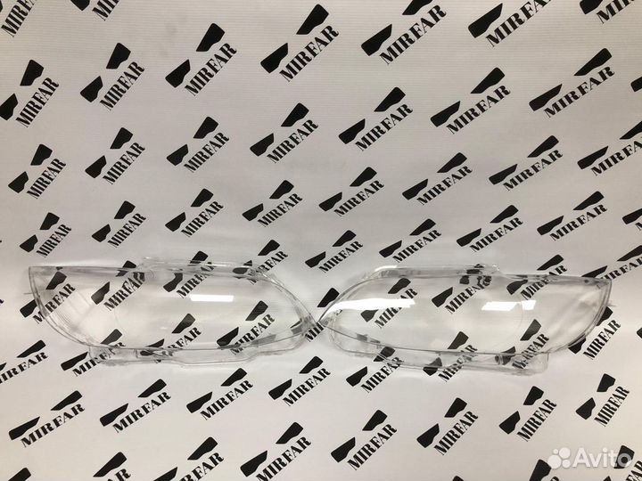 Стекло фары BMW 3 E92