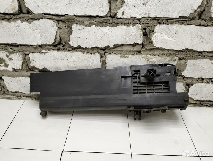 Кронштейн радиатора BMW 5 F10