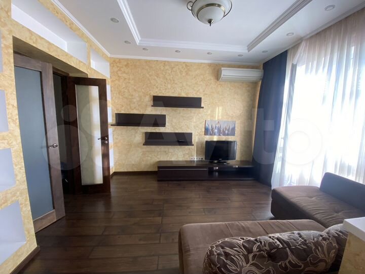 2-к. квартира, 54 м², 16/16 эт.