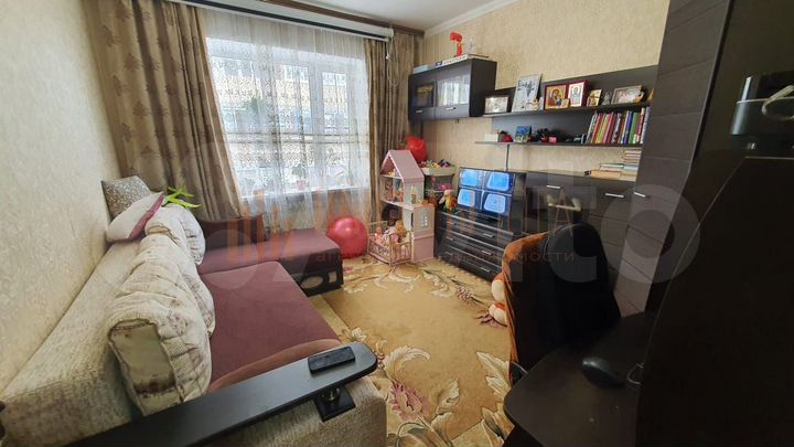 2-к. квартира, 55 м², 2/5 эт.