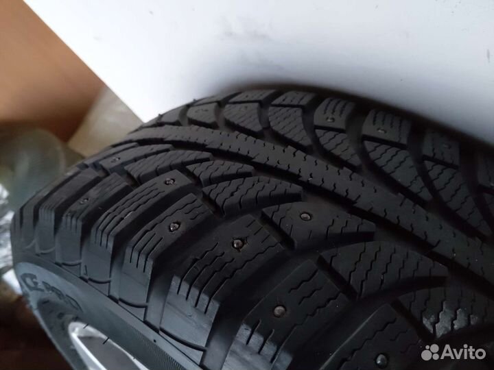 GT Radial Champiro IcePro 215/60 R16 95T