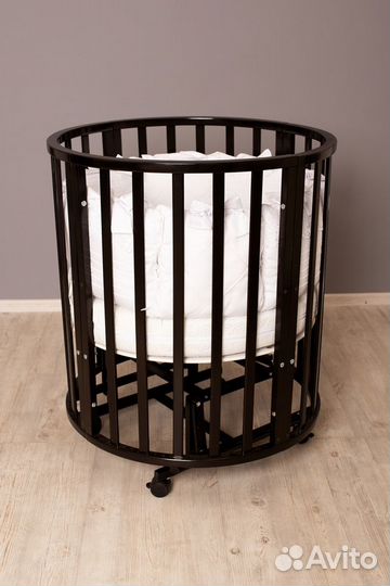 Круглая кроватка на маятнике 7в1