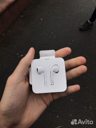 Наушники apple earpods lightning