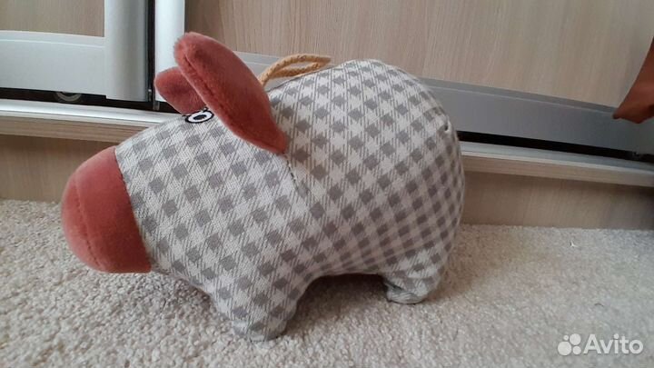 Игрушка хрюша