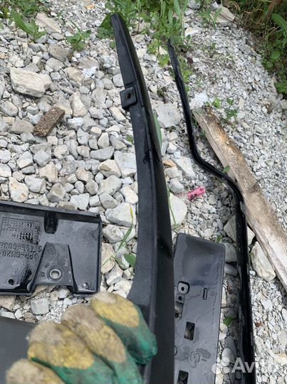 Расширитель передний левый Тойота Рав4 2012-2015