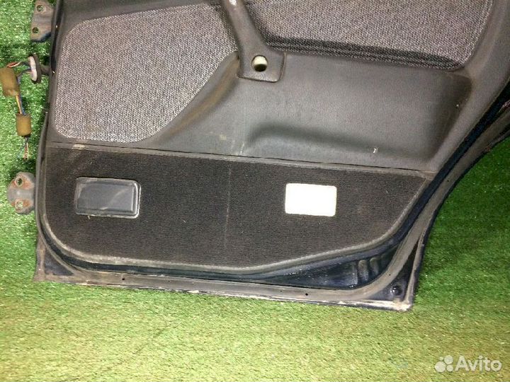 Дверь задняя правая Mitsubishi Eterna E33A Синяя ц