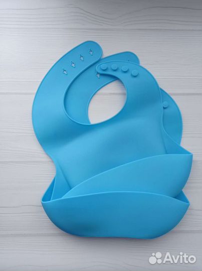 Силиконовый нагрудник