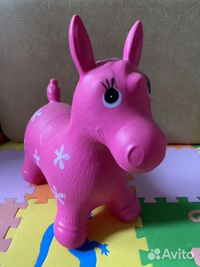 Ослик - прыгун 300 Машинка-каталка 400