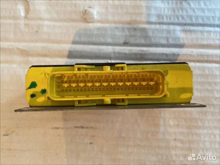 Блок управления airbag Volkswagen Passat