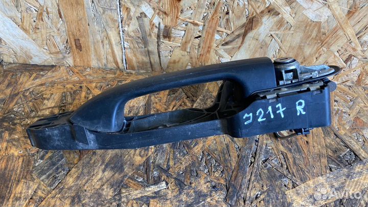 Ручка наружная двери передней правой Mercedes-Benz