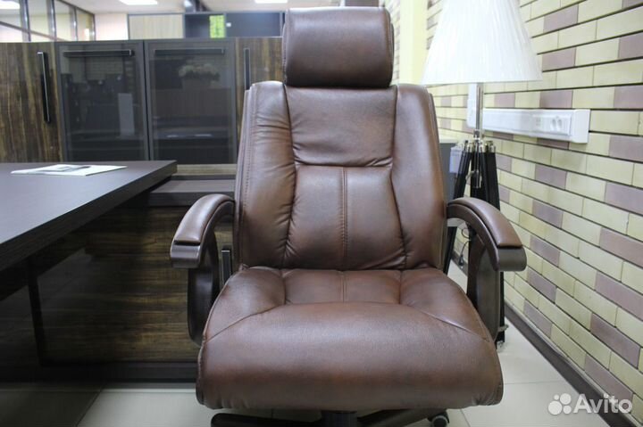 Кресло Дипломат кожа для руководителя