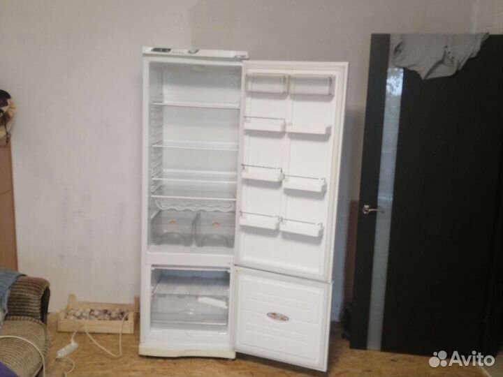Холодильник бу