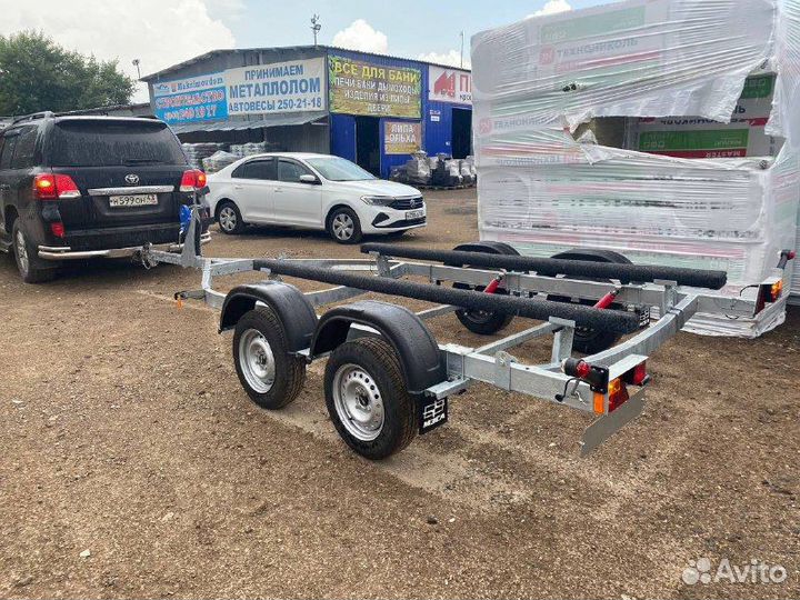 Прицеп легковой лодочный