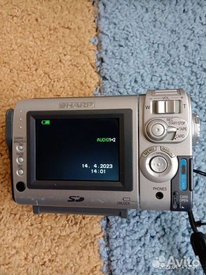 Видеокамера Sharp VL-NZ100S